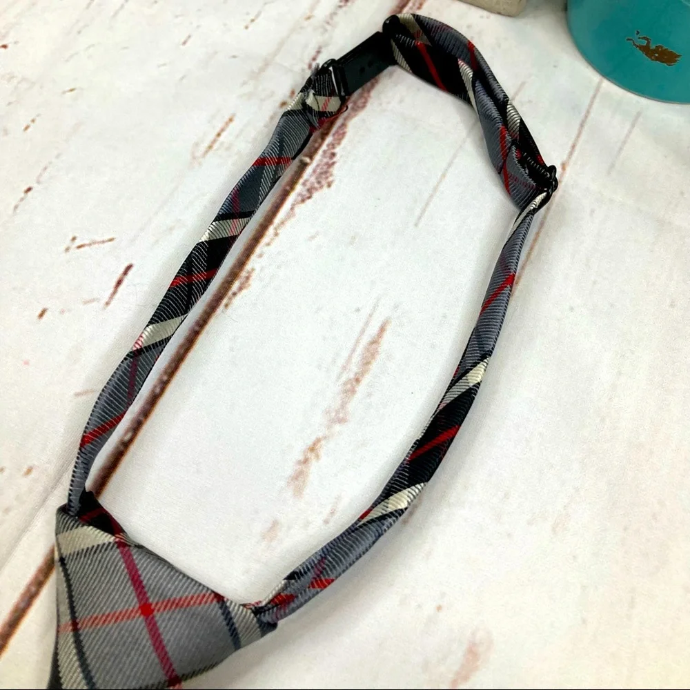 The Children’s Place Tie Black & Red Sz 4-7yrs